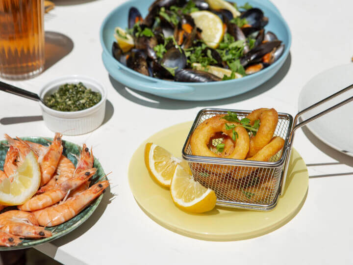 SEAFOOD RACE DAY